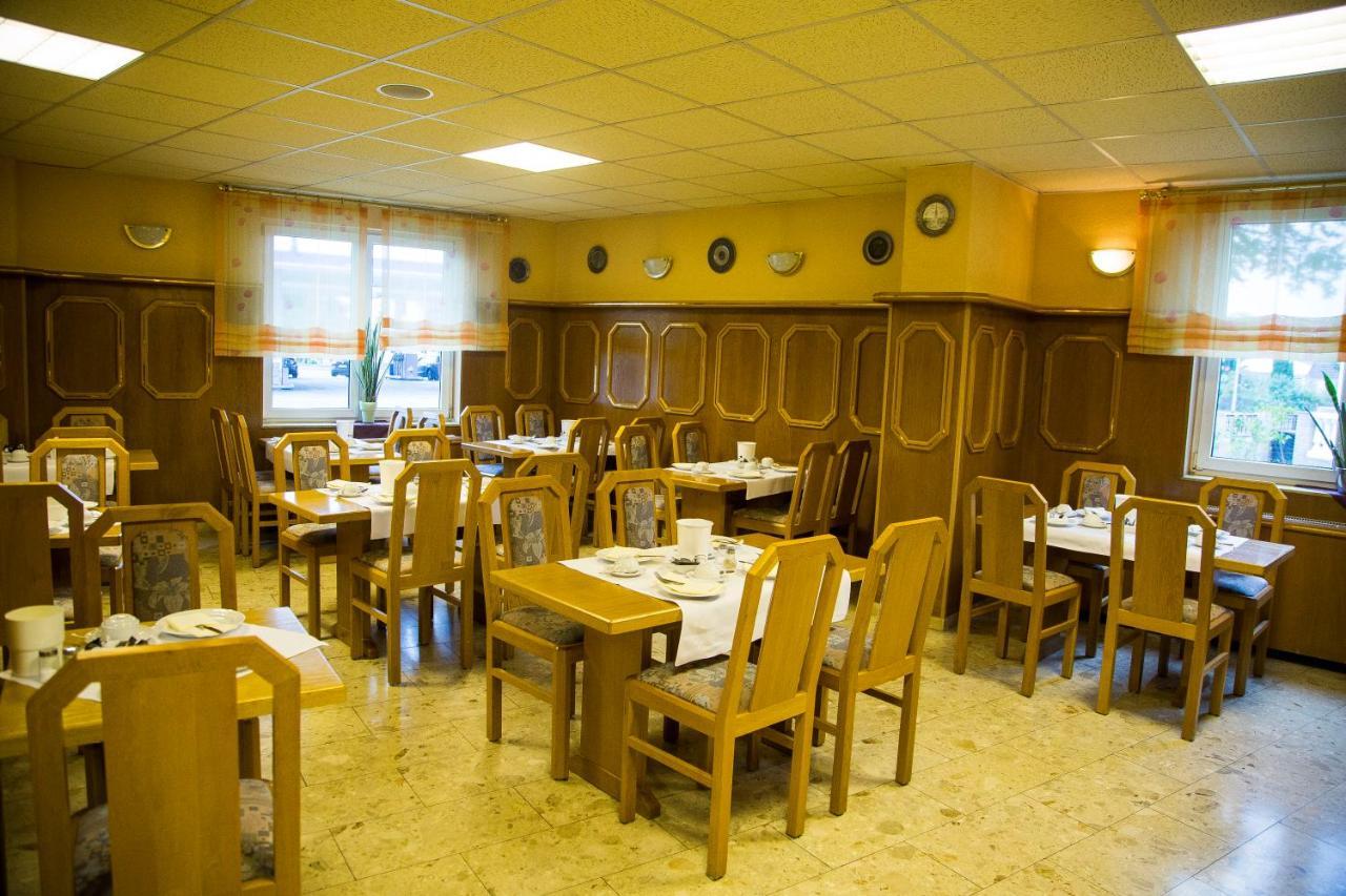 Hotel Stadt Пайне Екстериор снимка